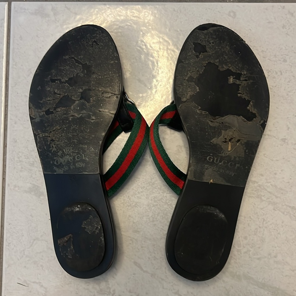 Gucci Women GG logo thong sandals size 38 - Picture 4 of 4